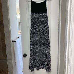 Adorable Strapless Maxi. Gently used. S